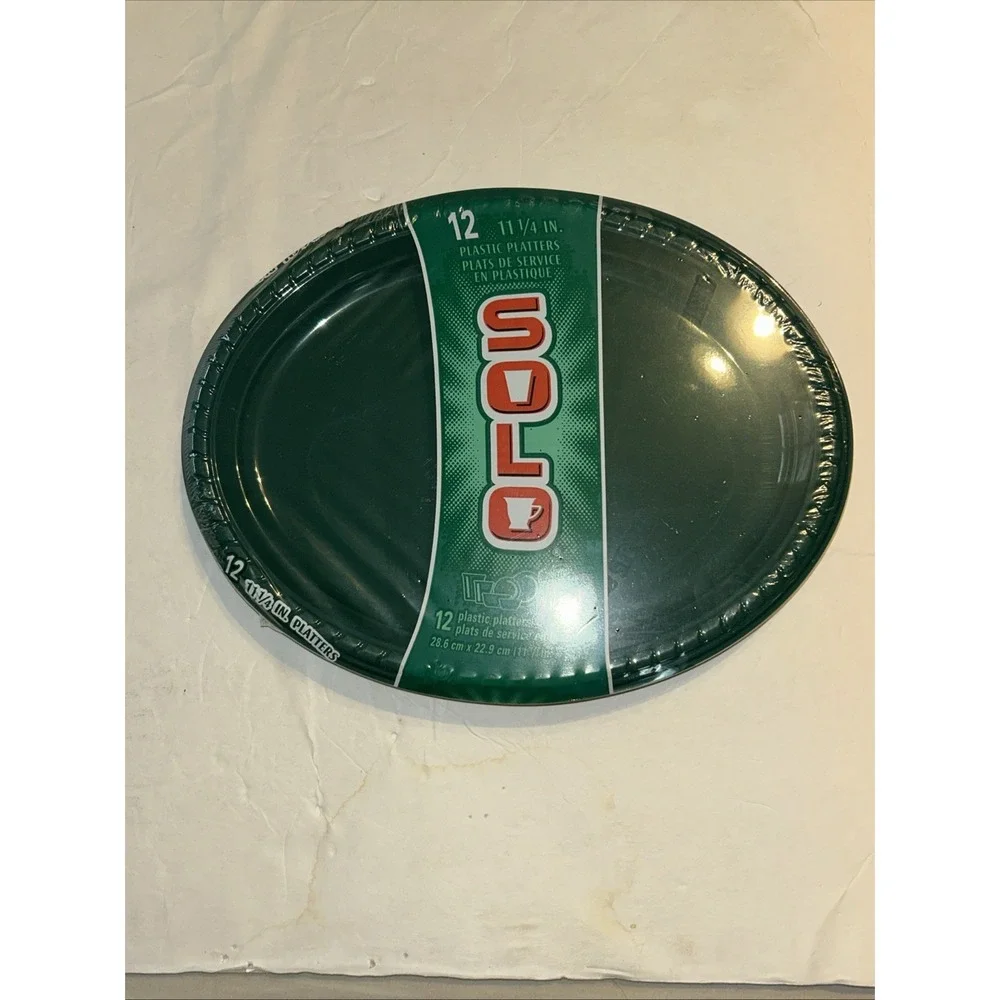 SOLO PLATES 12 Plates Ultra Green 11 1/4